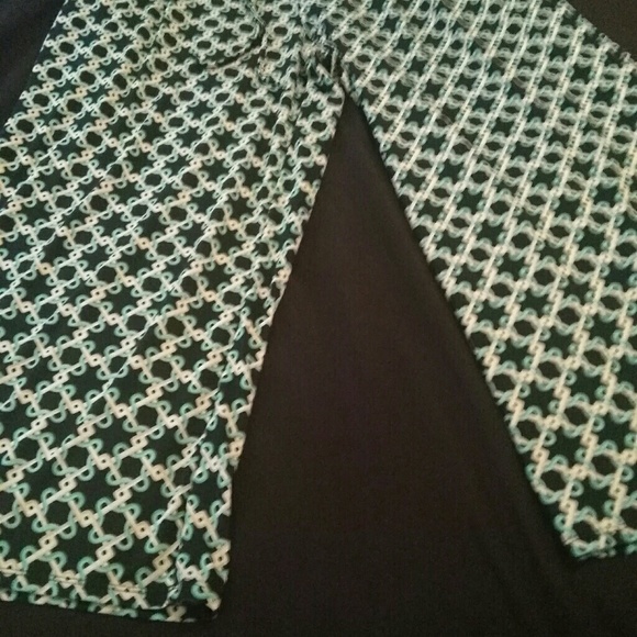 Pants suit - Picture 4 of 7